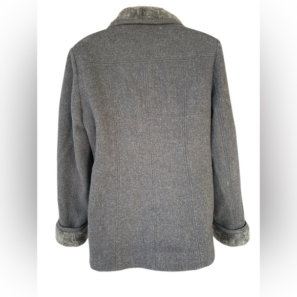 St. John's Bay Wool charcoal Gray Button Up Lined Heavy Coat womens Sz S used - Picture 4 of 10